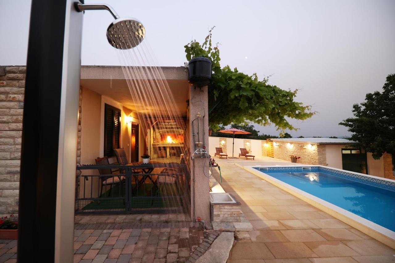 Country House Korlat 本科瓦茨 外观 照片